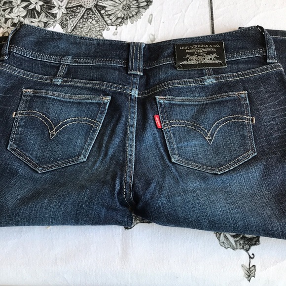 Levi’s Jeans - Picture 6 of 7
